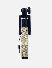 Load image into Gallery viewer, Travel Baddie Raffle
