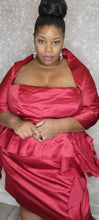 Load image into Gallery viewer, Used 2pc Plus Peplum Dress
