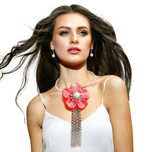 Load image into Gallery viewer, Marbled Red Flower Fringe Necklace
