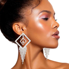 Load image into Gallery viewer, Silver Dangle Triangle Fringe Earrings
