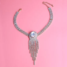 Load image into Gallery viewer, Gold Frame Fringe Rhinestone Choker
